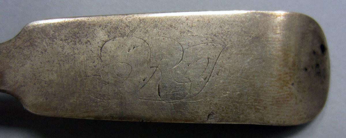 1972.0387 Teaspoon engraving