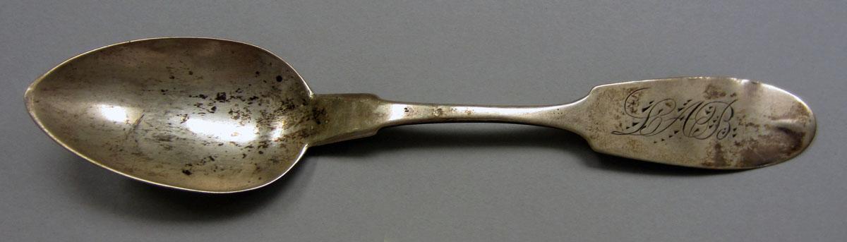 1972.0394 Teaspoon upper surface