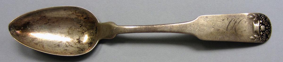 1972.0397 Teaspoon upper surface
