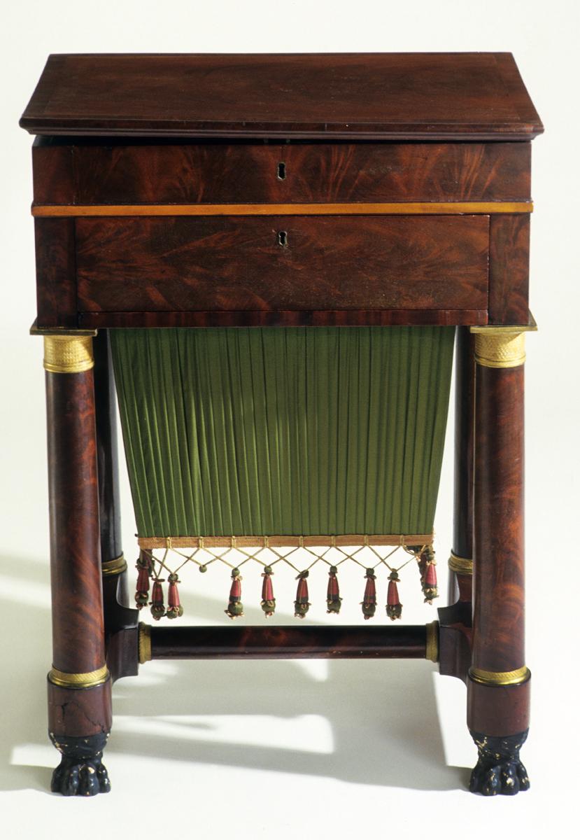 1957.0894 Work Table