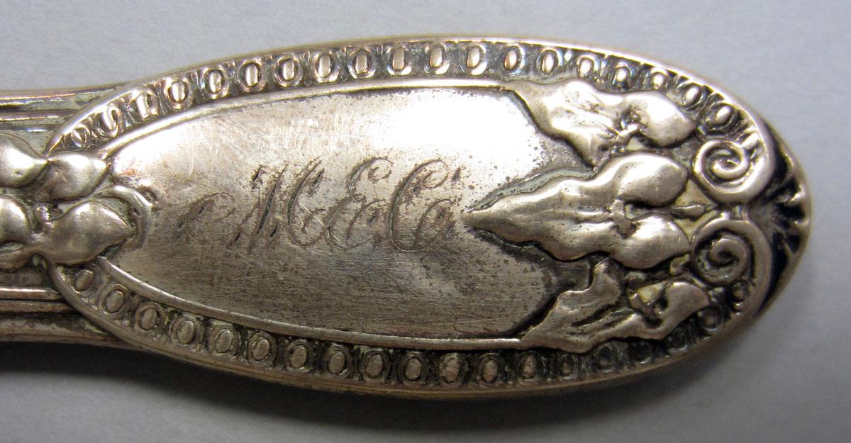 1972.0425.001 Butter knife engraving