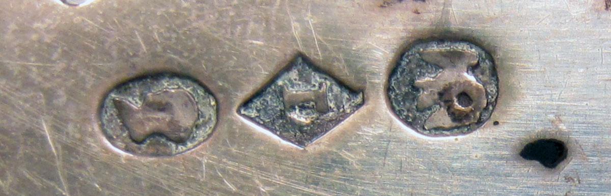 1972.0425.001 Butter knife mark