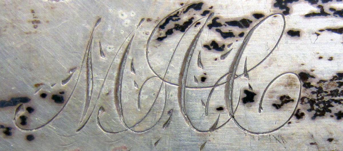 1972.0426.001 Butter knife engraving
