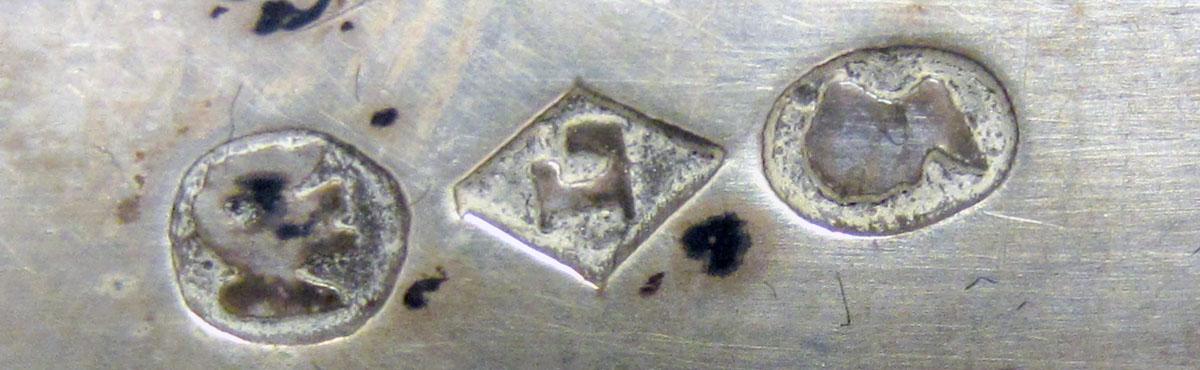 1972.0426.001 Butter knife mark