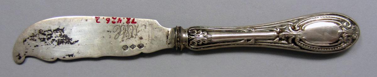 1972.0426.002 Butter knife underside