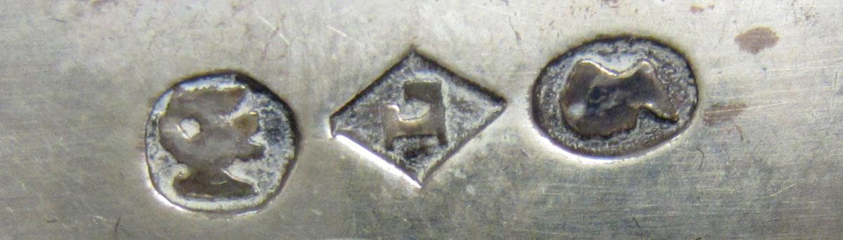 1972.0426.002 Butter knife mark