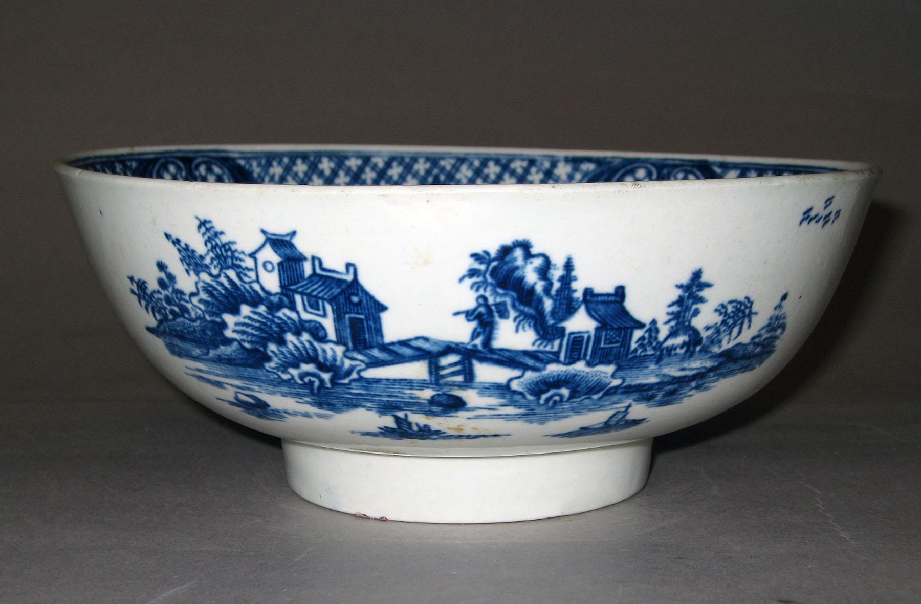 1972.0433 Worcester bowl (side 2)