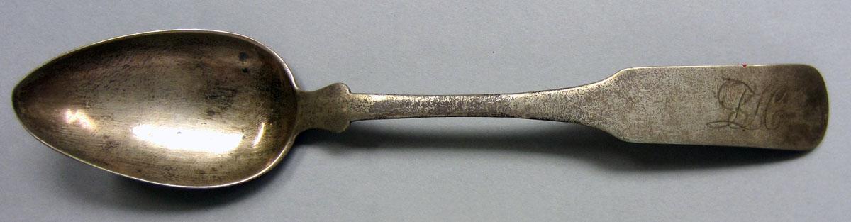 1972.0442 Teaspoon upper surface