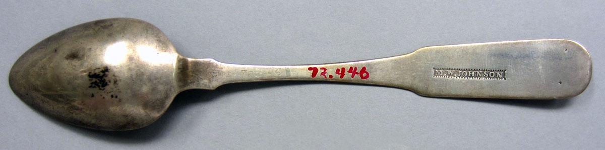 1972.0446 Teaspoon underside