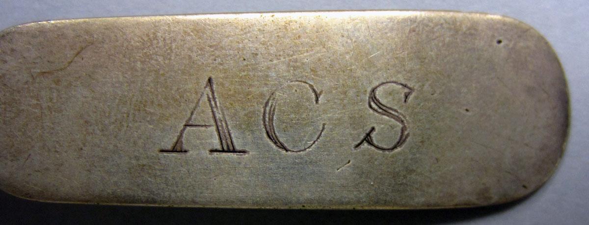 1972.0446 Teaspoon engraving