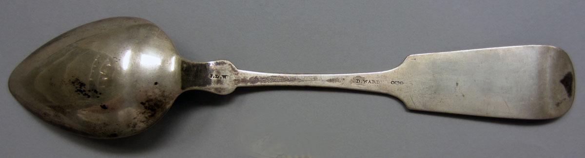 1972.0459 Tablespoon underside