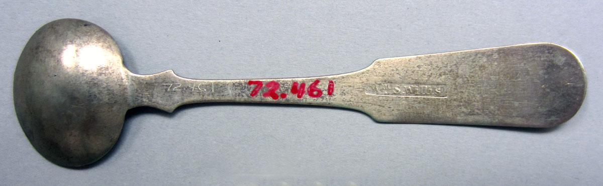 1972.0461 Salt spoon underside