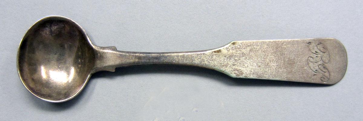 1972.0463 Salt spoon upper surface