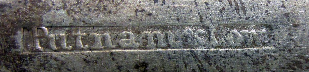 1972.0463 Salt spoon mark