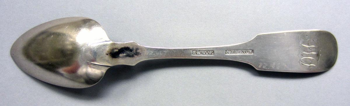 1972.0467 Dessert spoon underside