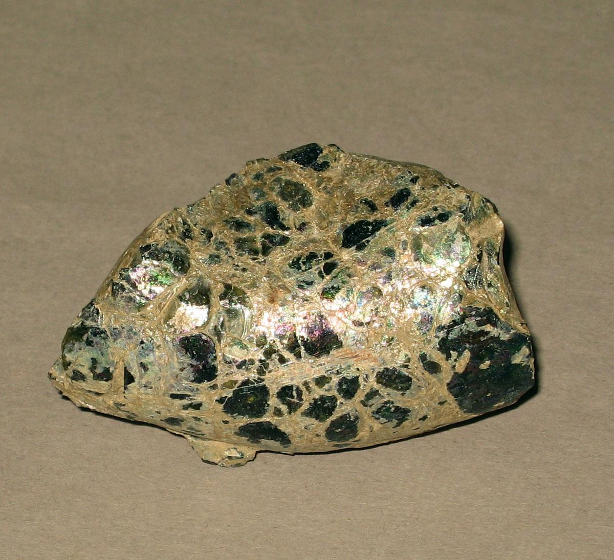 1972.0473.023 Glass fragment