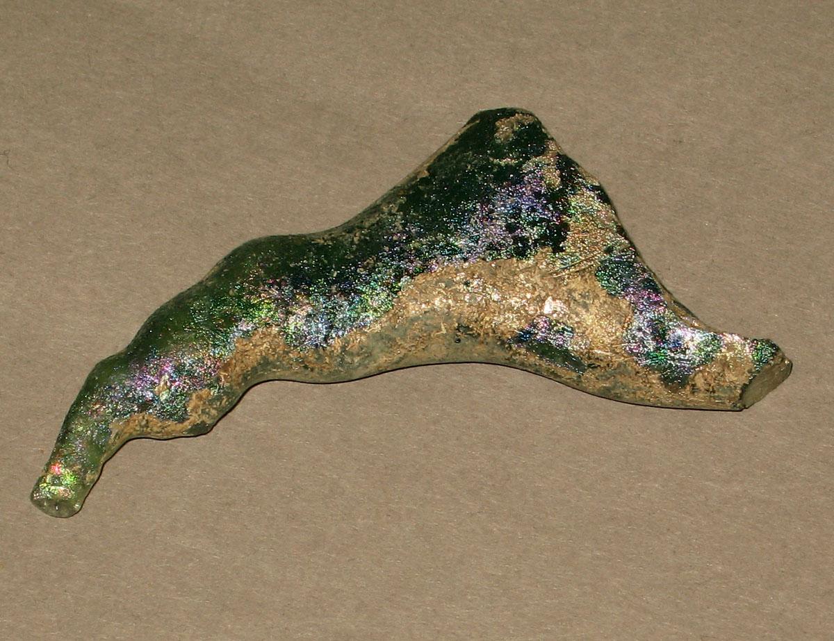 1972.0473.047 Glass fragment