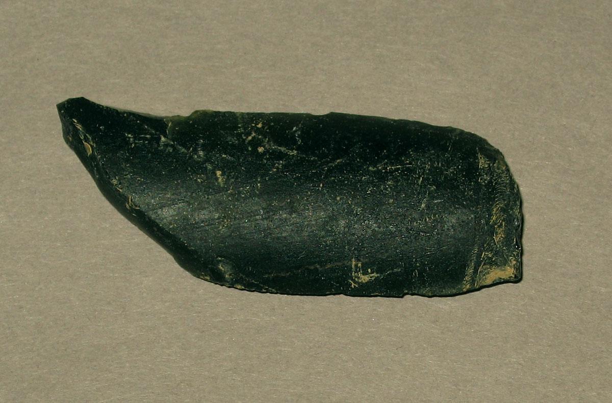 1972.0473.055 Glass fragment