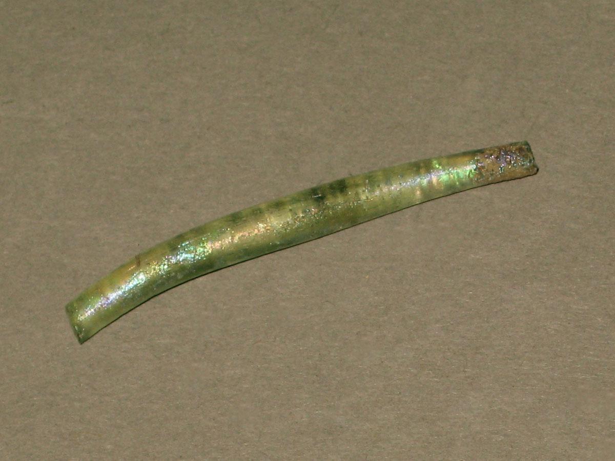 1972.0473.057 Glass fragment