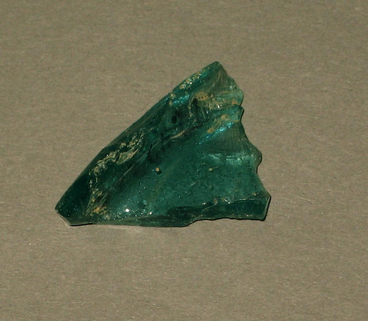 1972.0473.060 Glass fragment