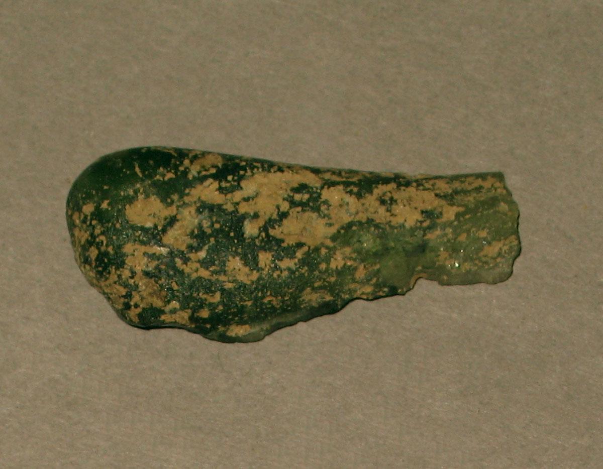 1972.0473.072 Glass fragment