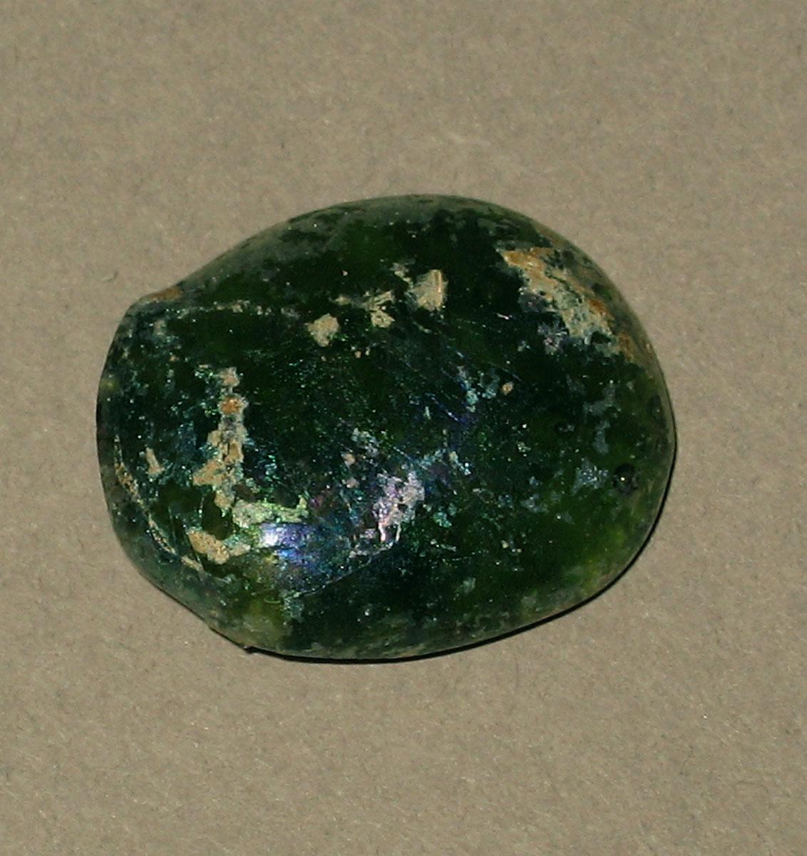 1972.0473.073 Glass fragment