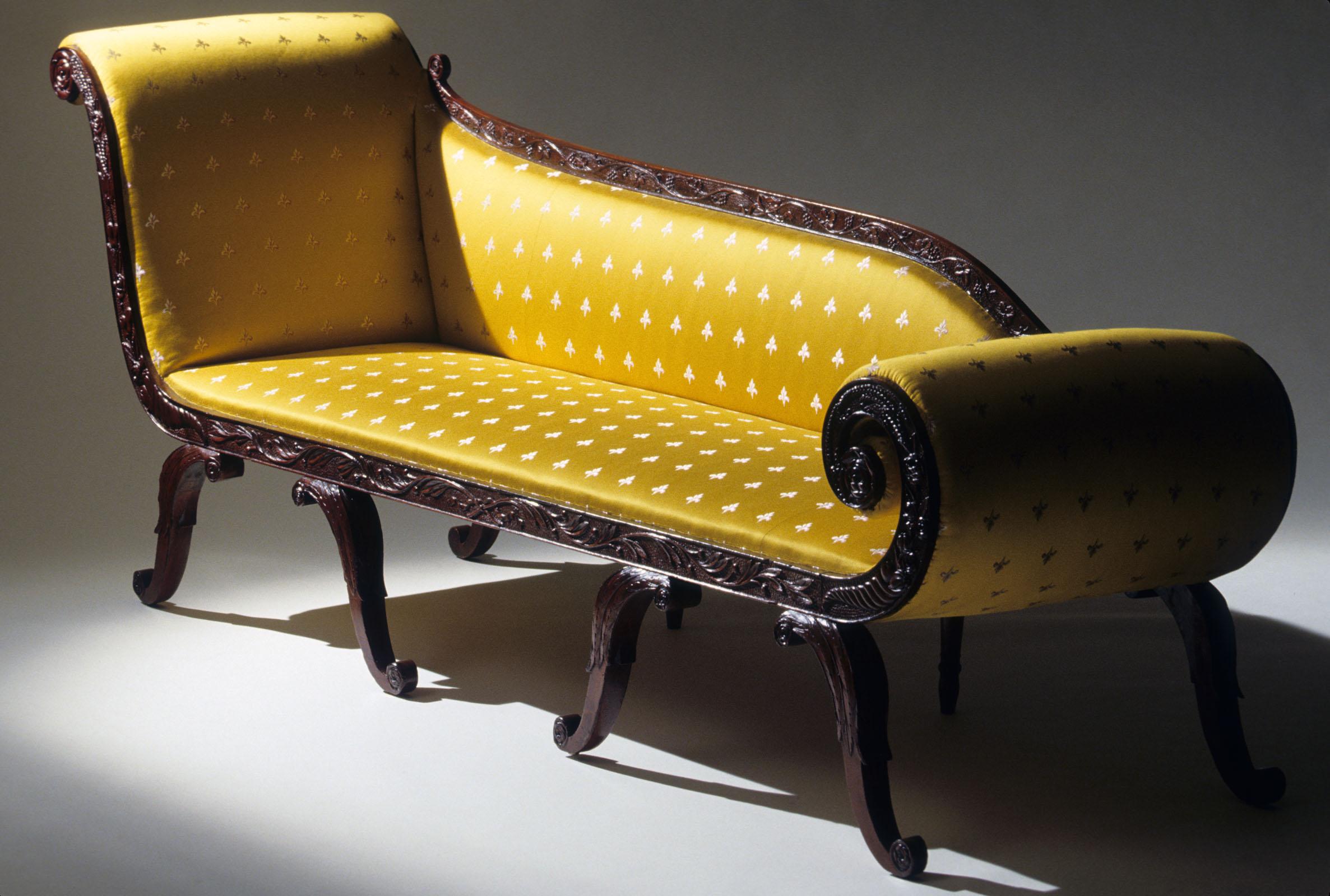 1957.0912 Couch
