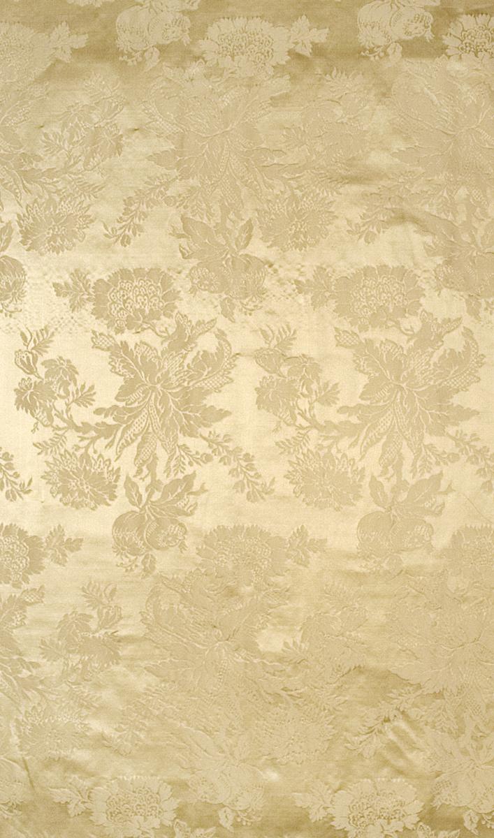 1972.0522.004 A Window Hanging, Side Curtain, Pattern Repeat