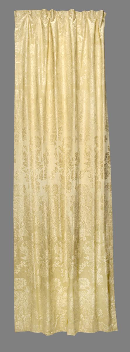1972.0522.004 B Window Hanging, Side Curtain