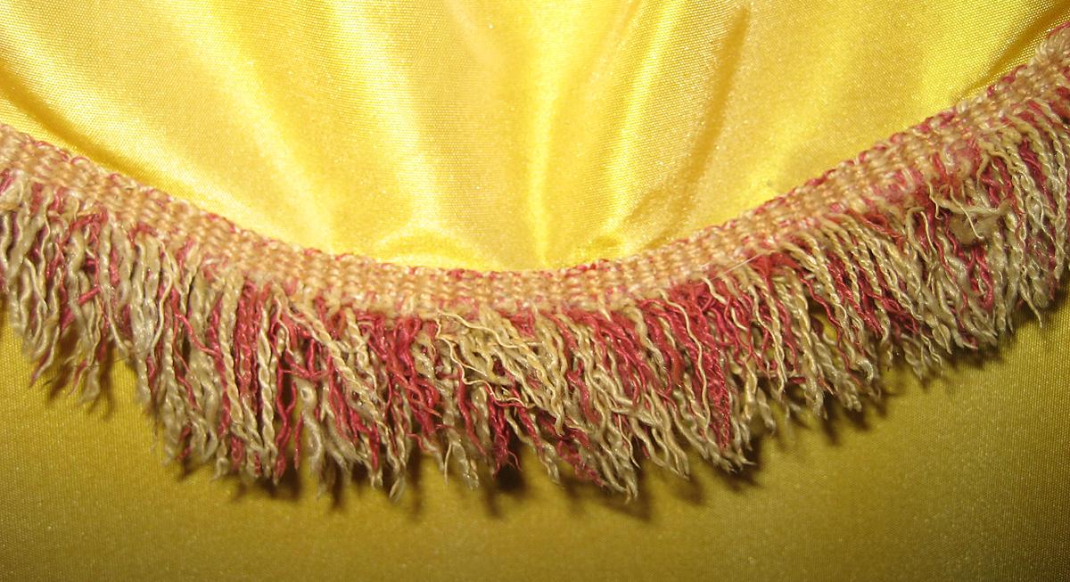 1957.0914 Work table trim detail 1