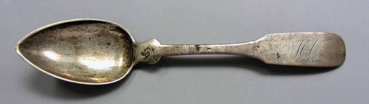 1973.0008 Spoon upper surface