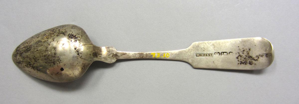 1973.0010 Spoon underside