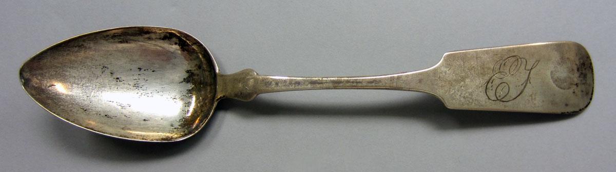 1973.0012 Tablespoon upper surface