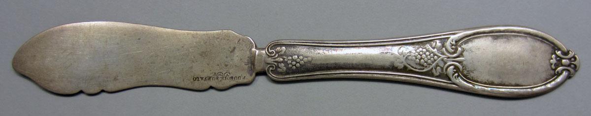 1973.0025 Butter knife underside