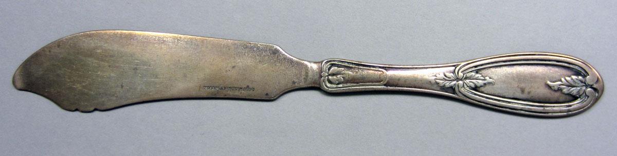 1973.0027 Butter knife underside