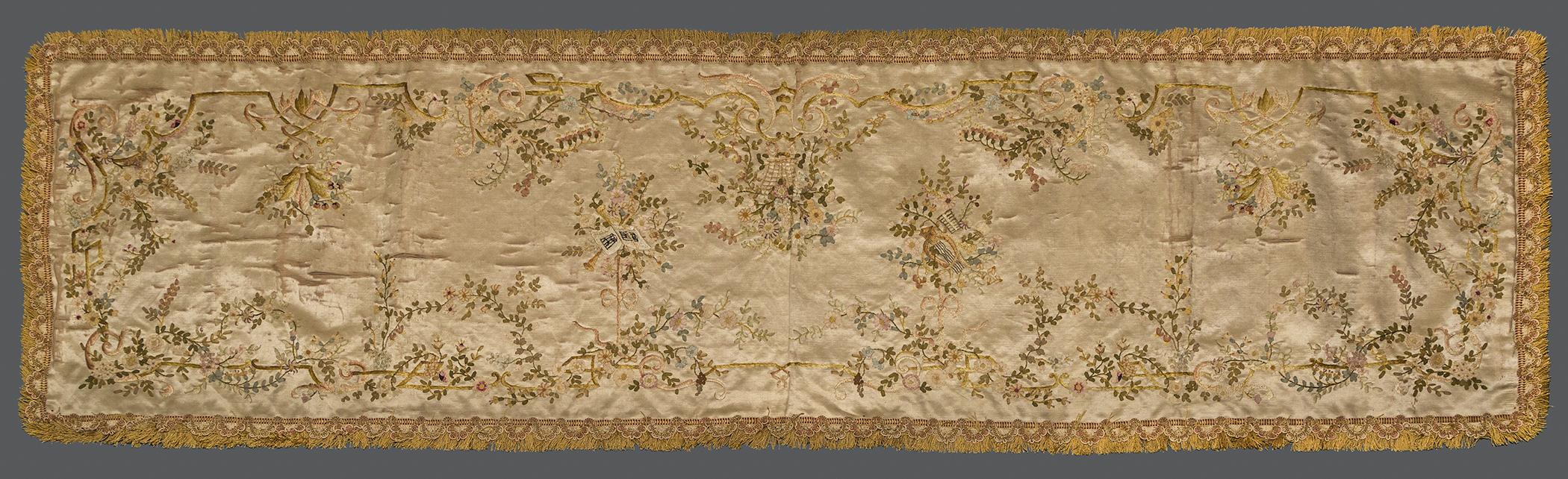 1973.0044 Textile, embroidered, view 1
