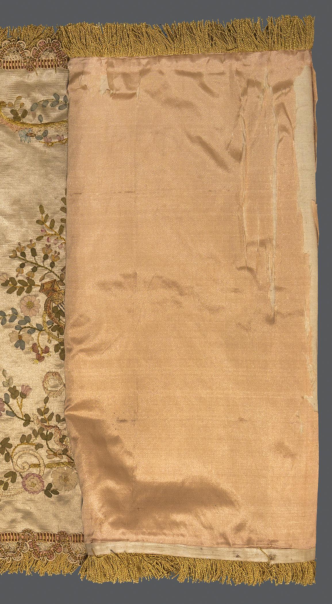 1973.0044 Textile, embroidered, detail 7