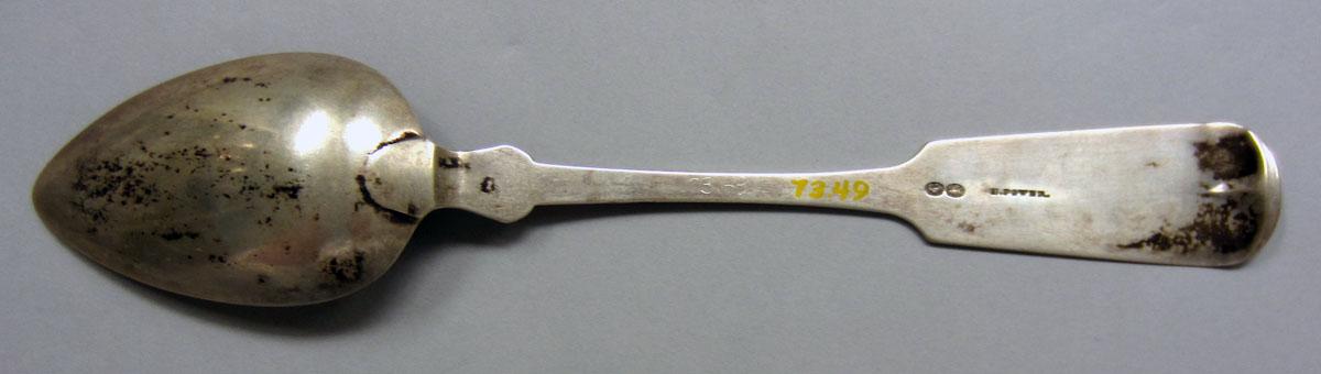 1973.0049 Tablespoon underside