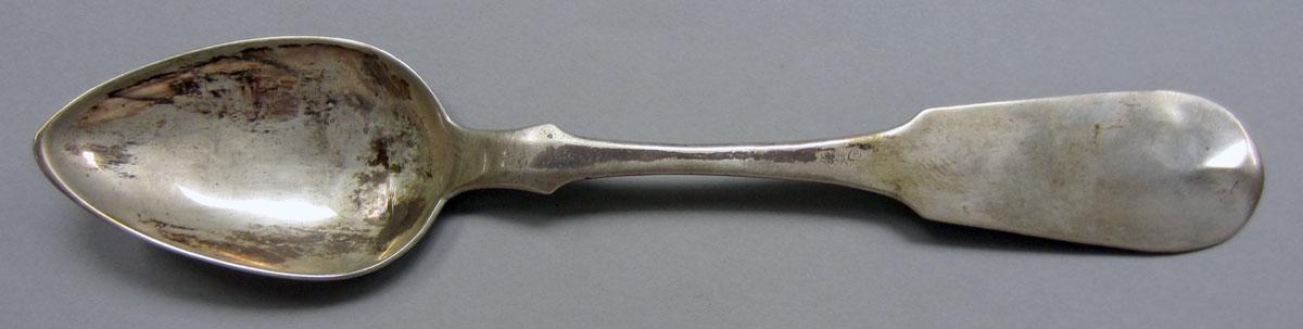 1973.0053 Teaspoon upper surface