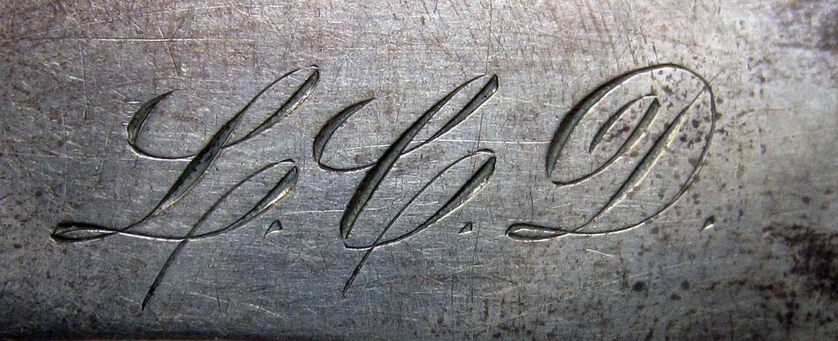 1973.0065 Teaspoon engraving