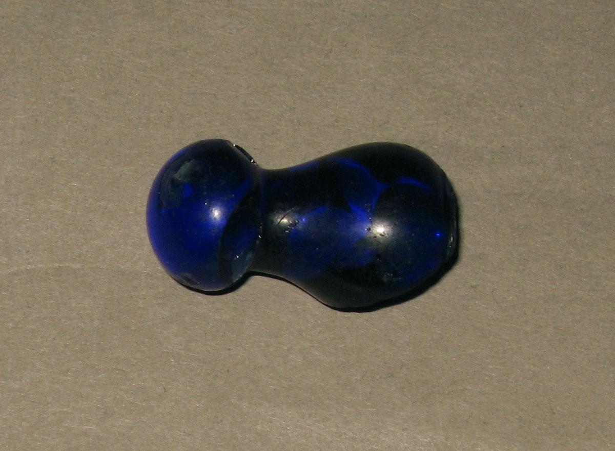 1973.0163.009 Glass fragment