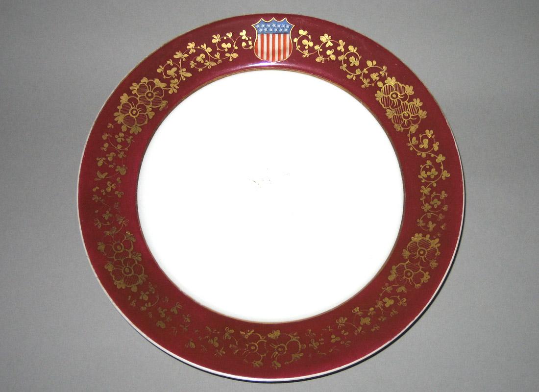 1973.0164.011 Plate