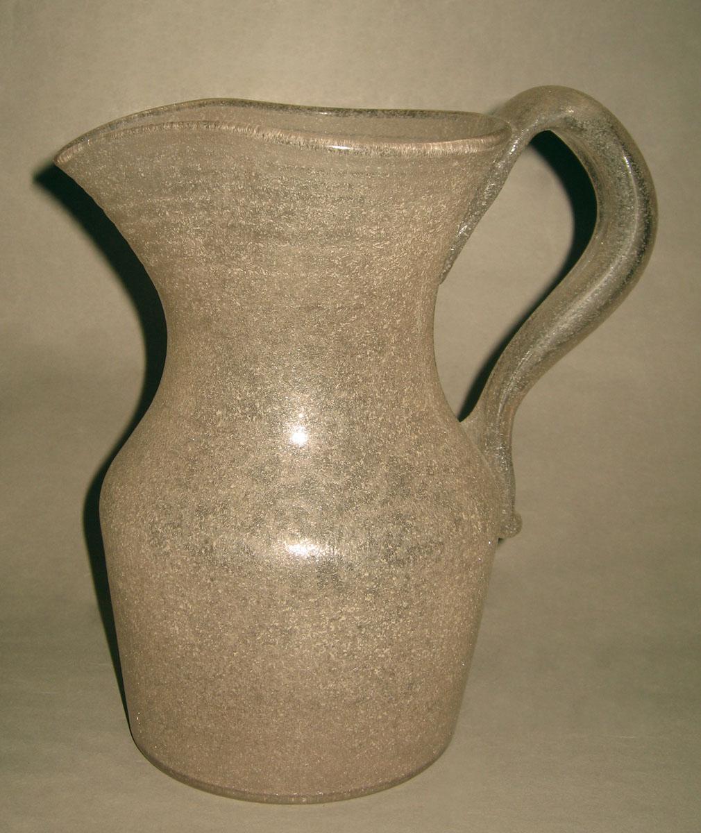 1973.0166 Glass jug