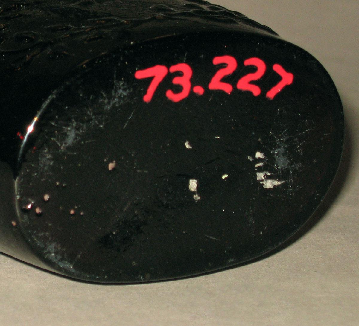 1973.0227 Glass flask (underside)
