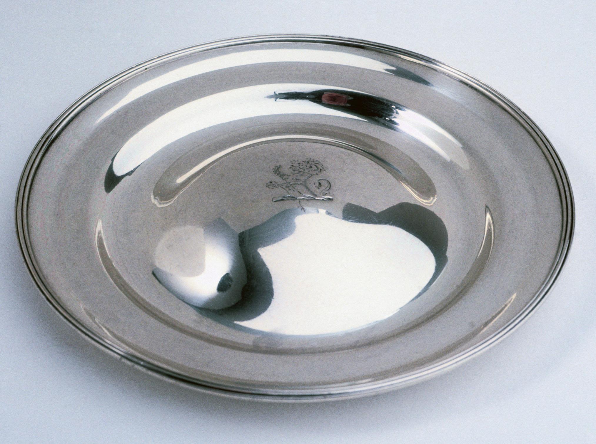 1973.0234 Bottle Coaster, view 1