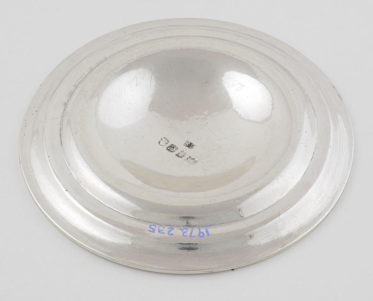 1973.0235 Bottle Stand, VIew 2