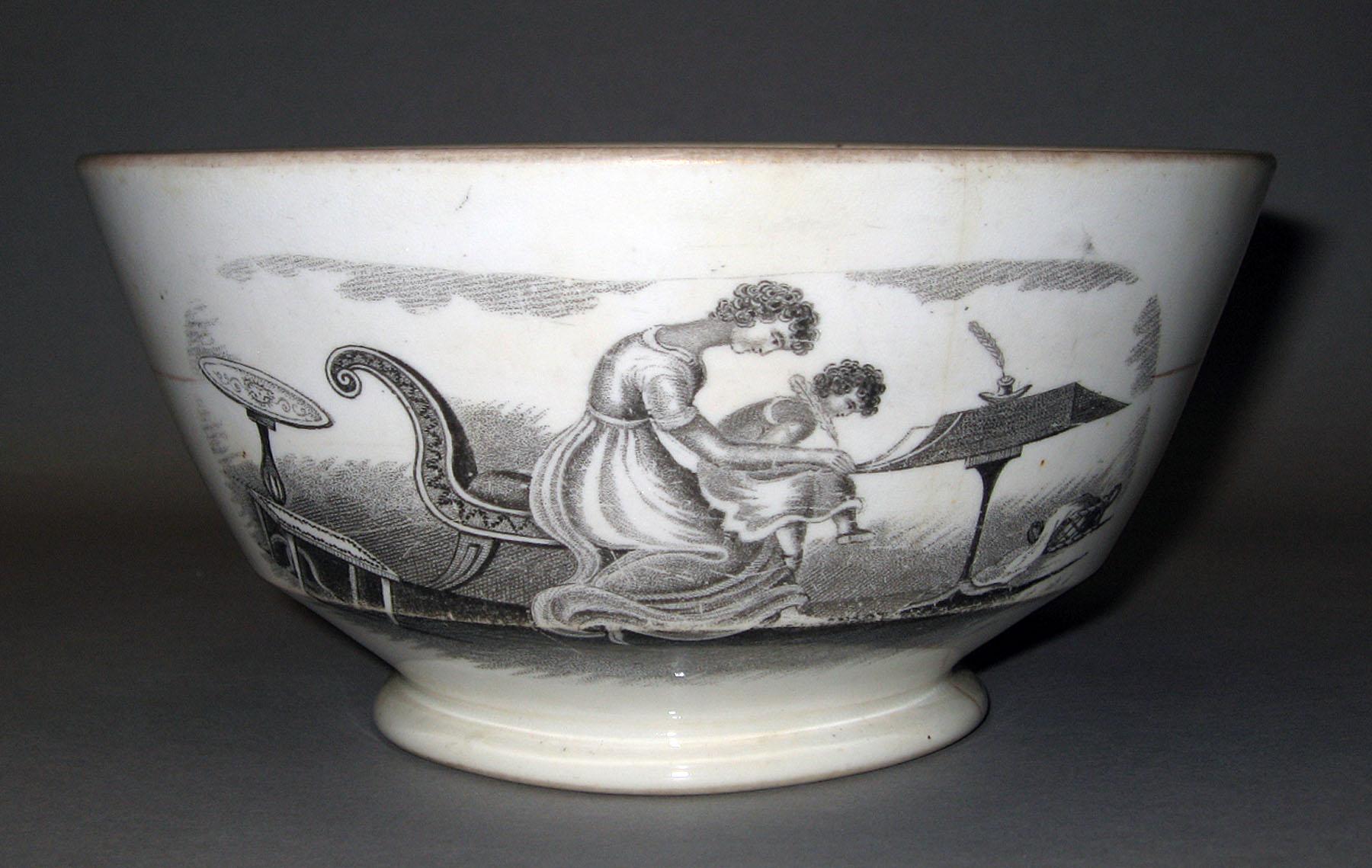 1973.0289.004 Porcelain bowl