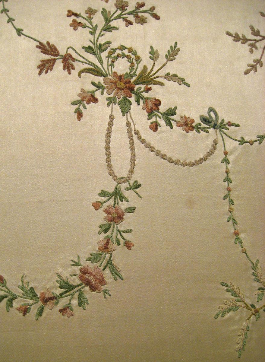 1957.0951 fabric detail 1