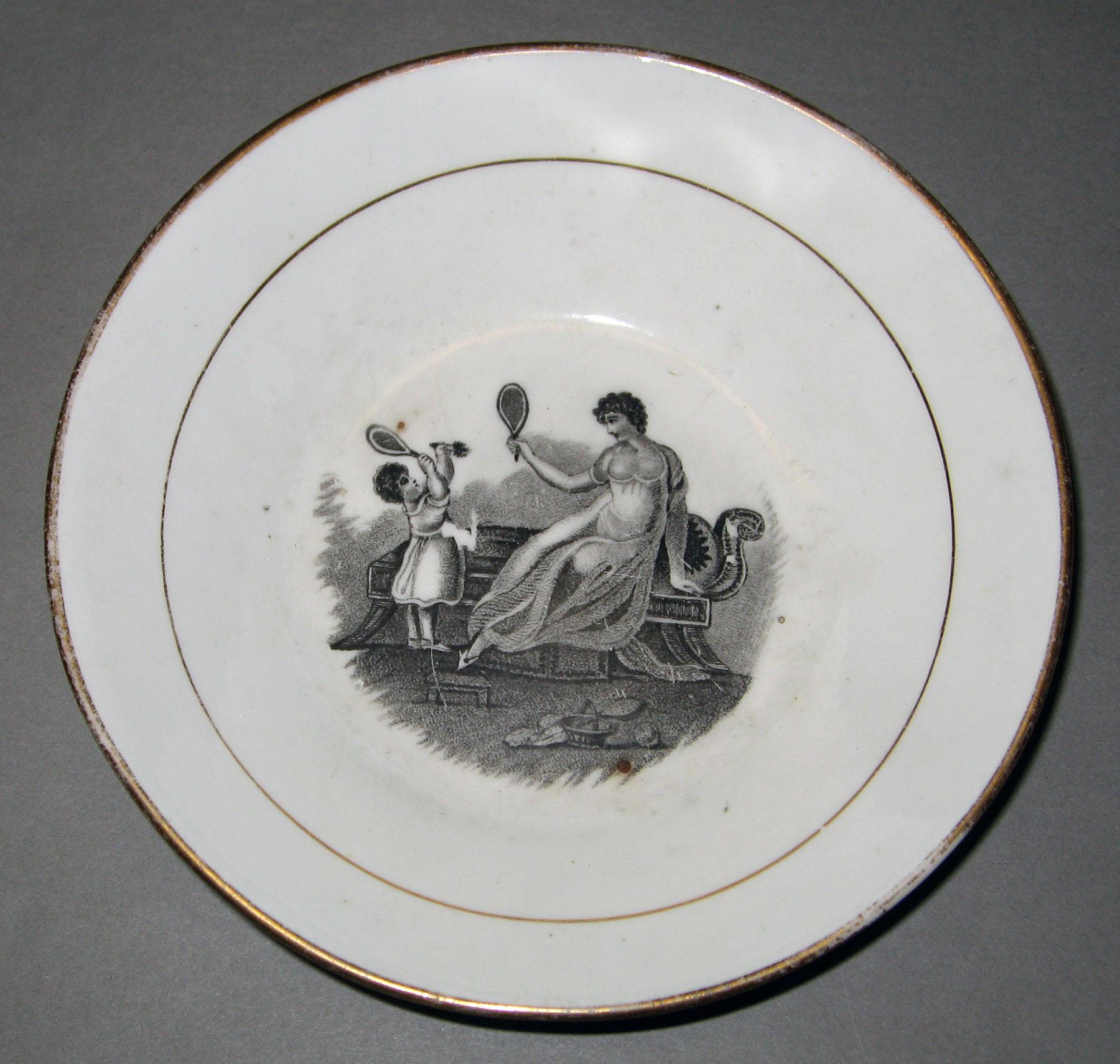 1973.0289.022 Porcelain saucer