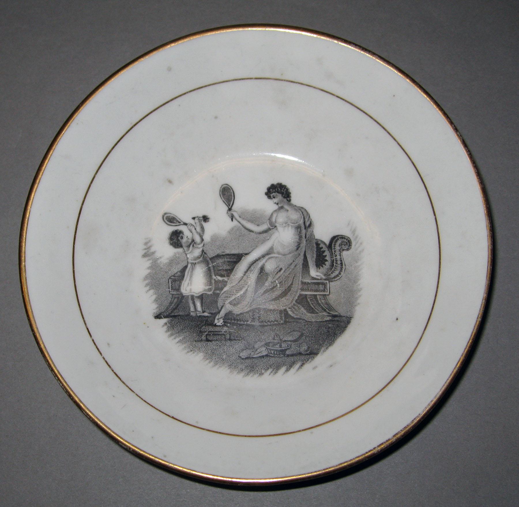 1973.0289.024 Porcelain saucer